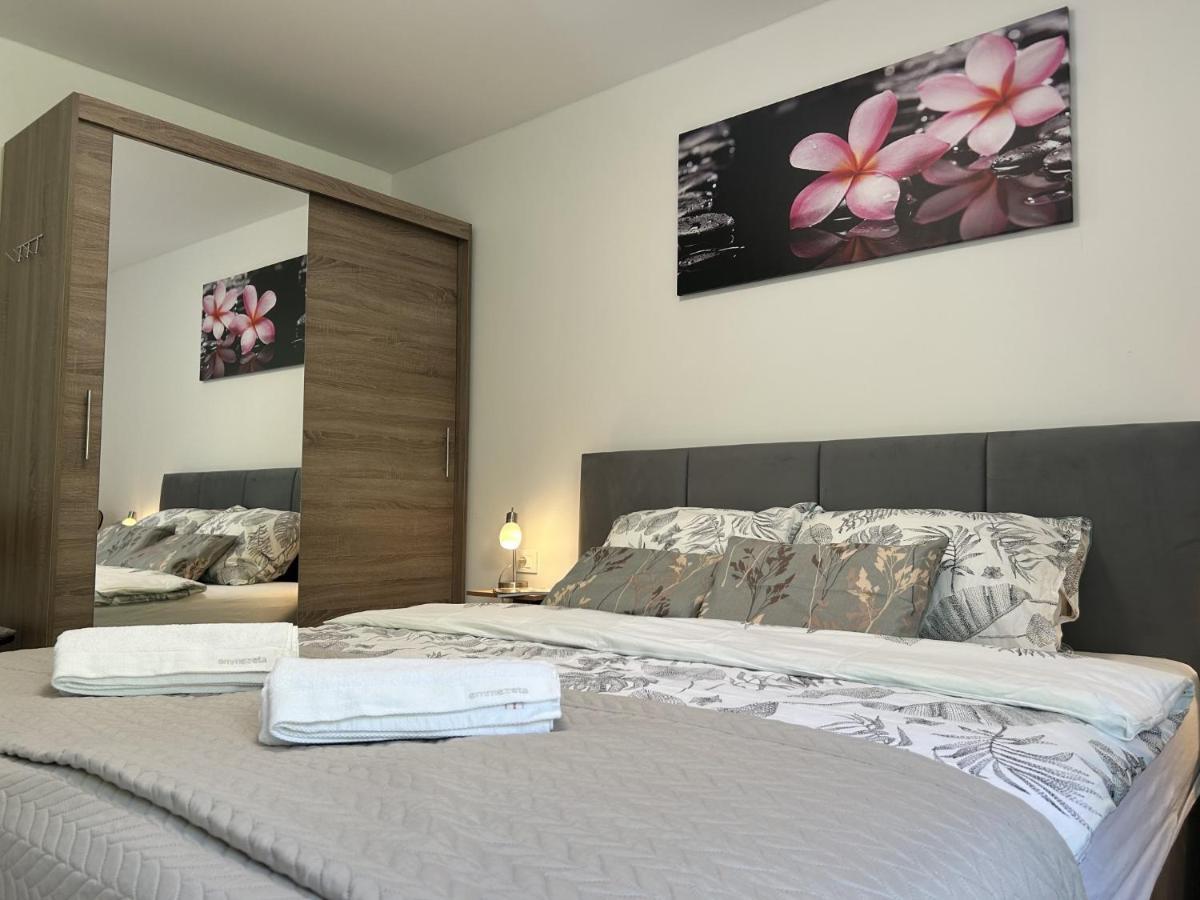 Apartment Toni Lovran Ngoại thất bức ảnh